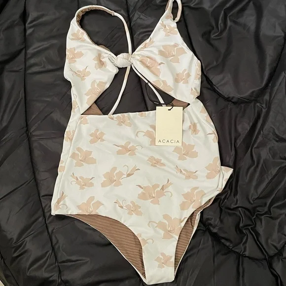 acacia swimwear Washed Aloha Indies One Piece - Picture 1 of 3